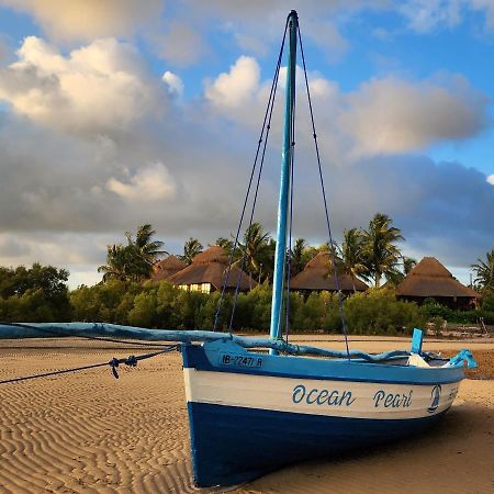 Ocean Pearl Beach Lodge فيلانكولوس المظهر الخارجي الصورة