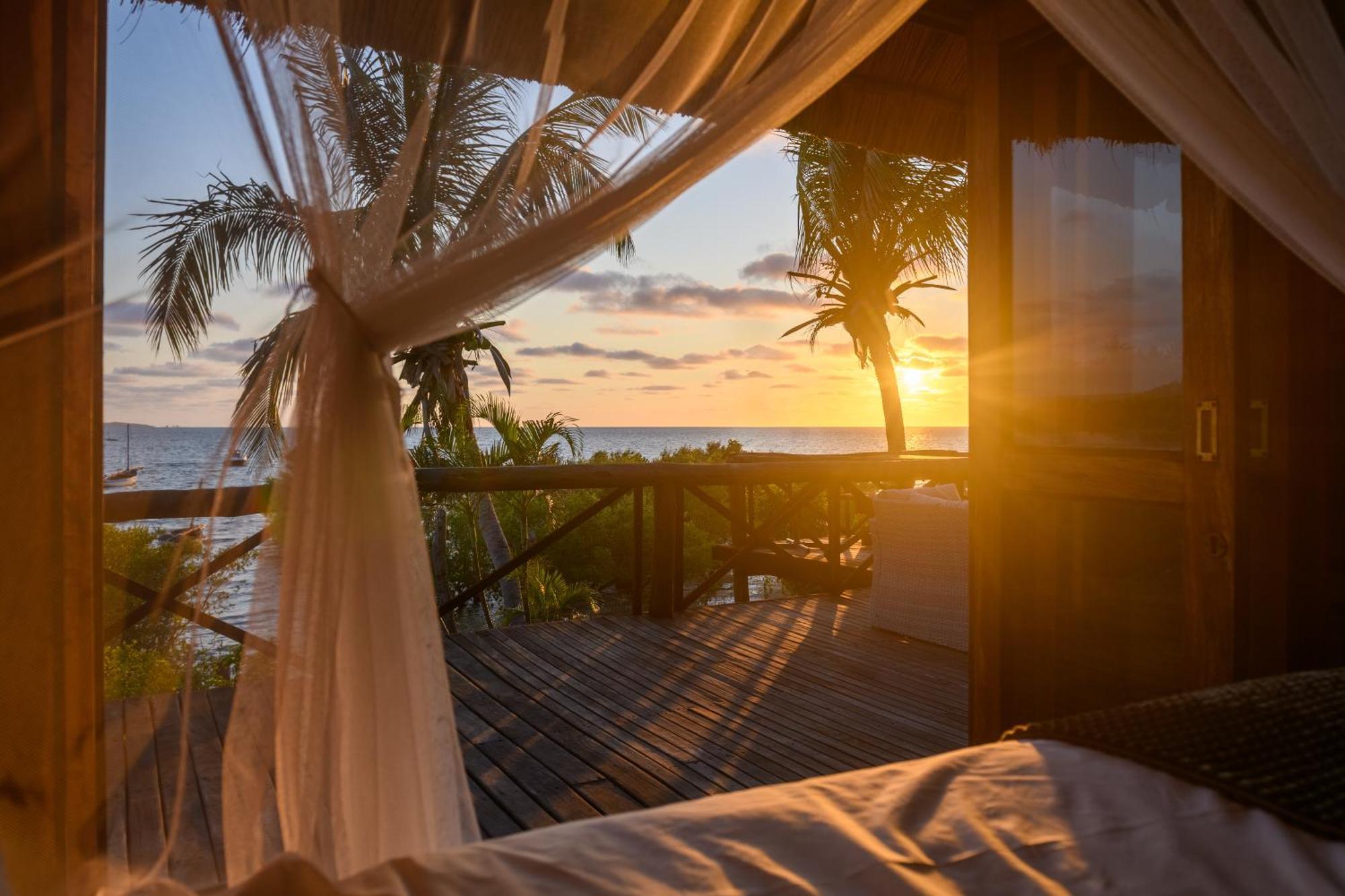 Ocean Pearl Beach Lodge فيلانكولوس المظهر الخارجي الصورة