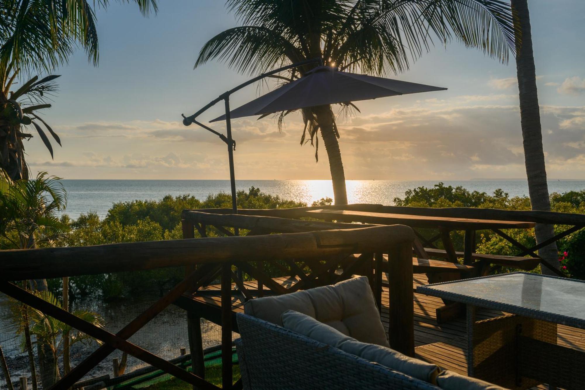 Ocean Pearl Beach Lodge فيلانكولوس المظهر الخارجي الصورة