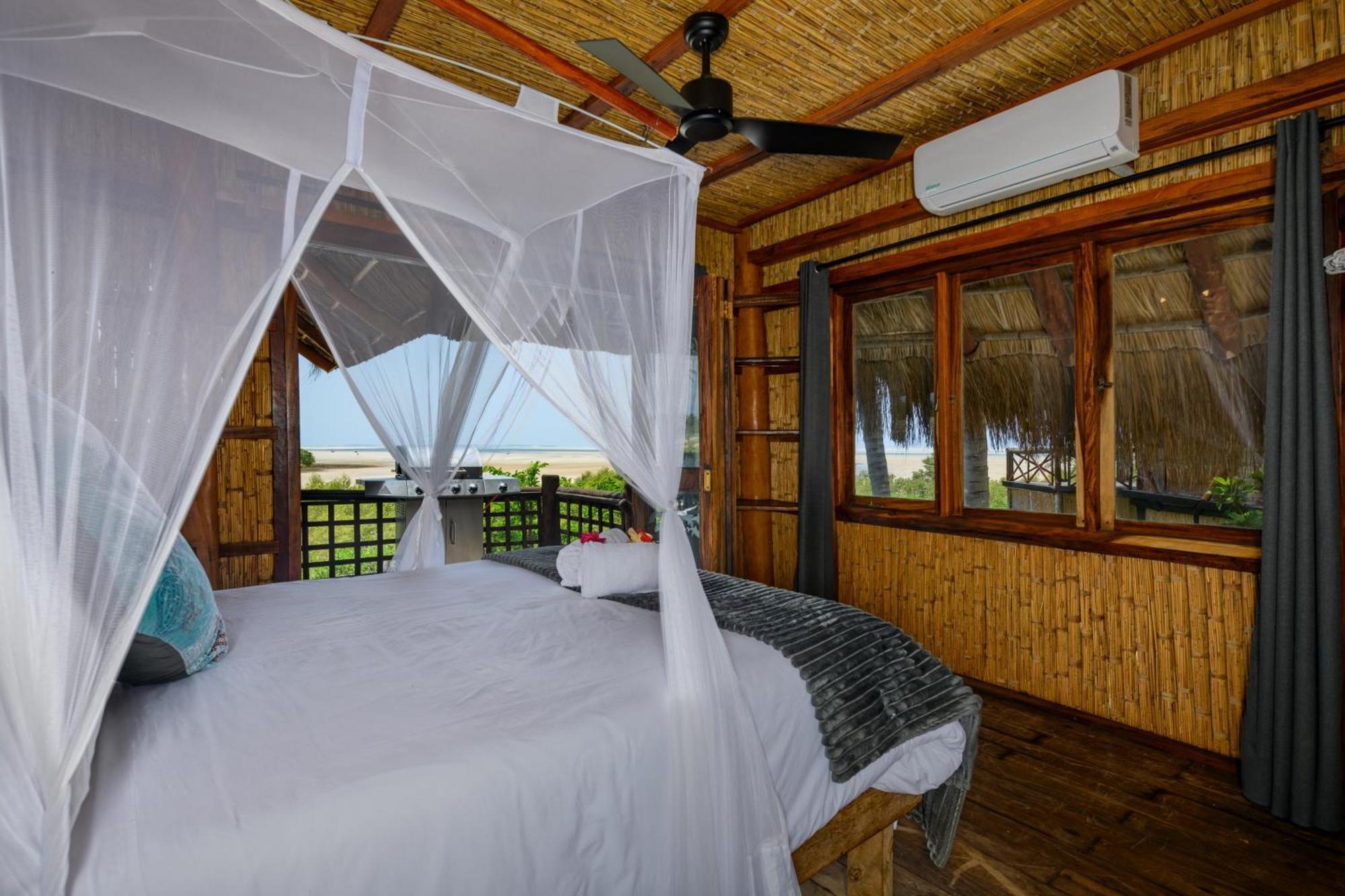 Ocean Pearl Beach Lodge فيلانكولوس المظهر الخارجي الصورة
